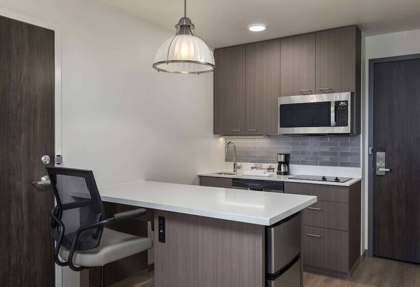Студия Стандарт, Hyatt House Portland/beaverton