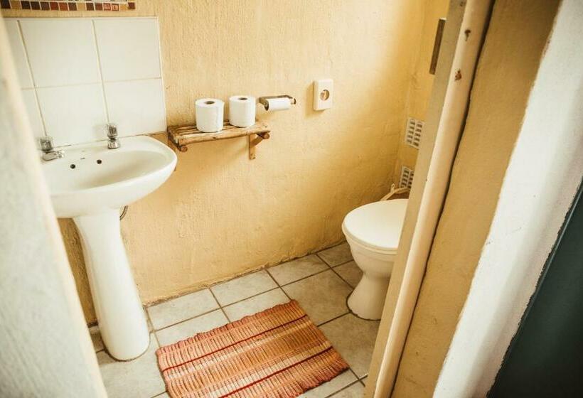 Четырехместный Номер Стандарт, Amphitheatre Backpackers Lodge