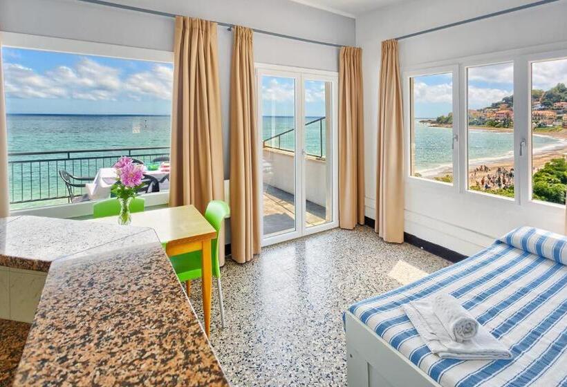 Апартаменты 2 Спальни с Террасой, Blue Beach