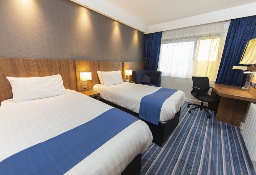 标准间, Holiday Inn Express, Chester Racecourse, An Ihg