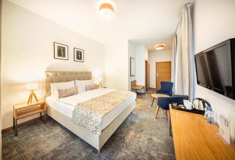 سوئیت خانواده 2 خوابه, Residence Vyhlídka