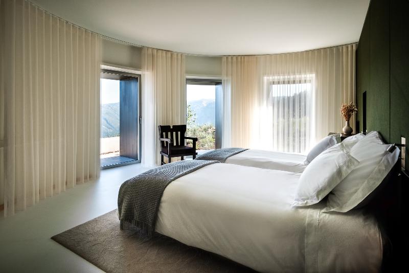 Люкс Вид на Горы, Casa De São Lourenço   Burel Panorama Hotel   Member Of Design Hotels
