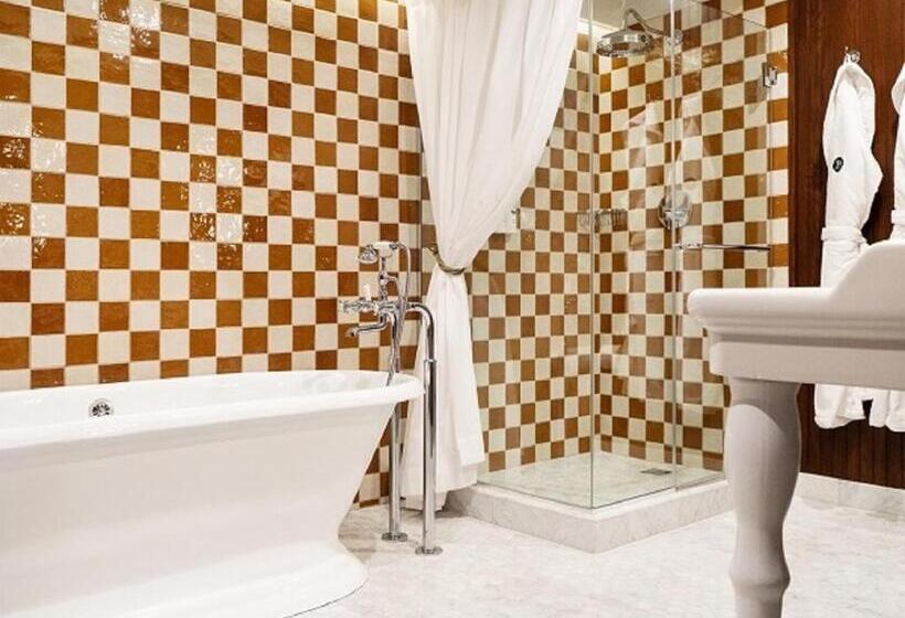 발코니가 있는 스위트, Palihouse West Hollywood