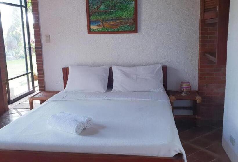 Номер Economy, Amihan Home