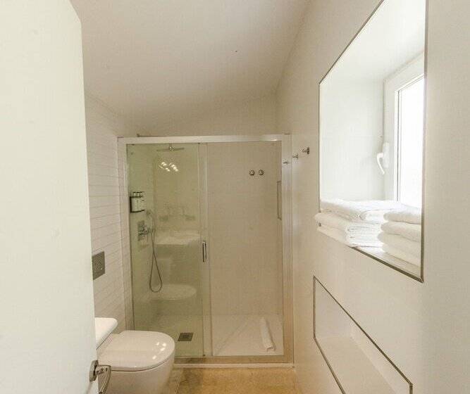 スタンダード４人部屋, Hostal Abril Nerja
