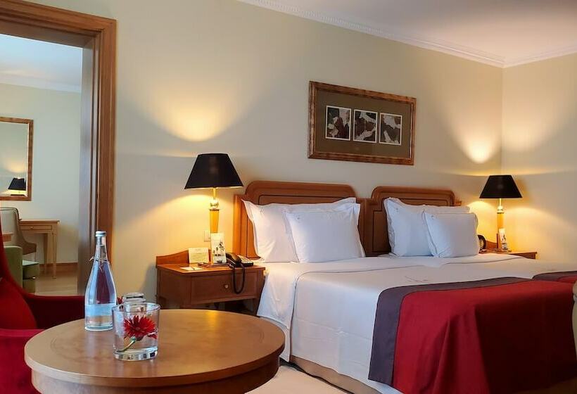חדר משפחתי מקשר, Cascais Miragem Health & Spa