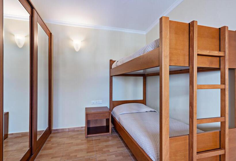 اتاق خانوادگی, Hydramis Palace Beach Resort