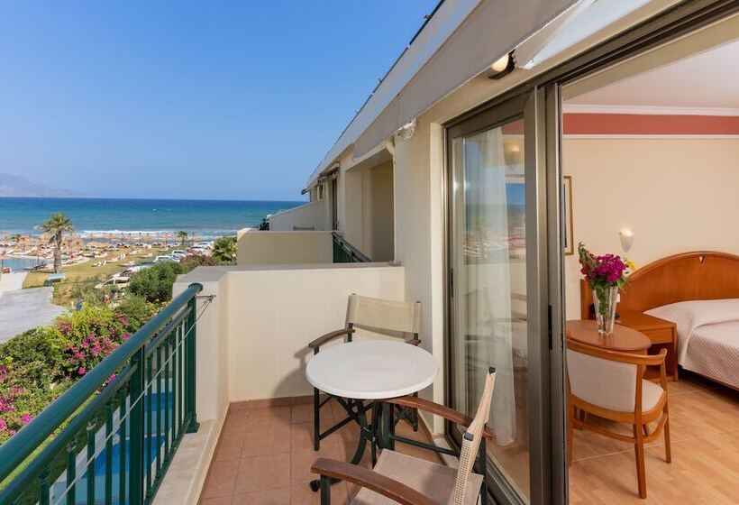 اتاق خانوادگی, Hydramis Palace Beach Resort