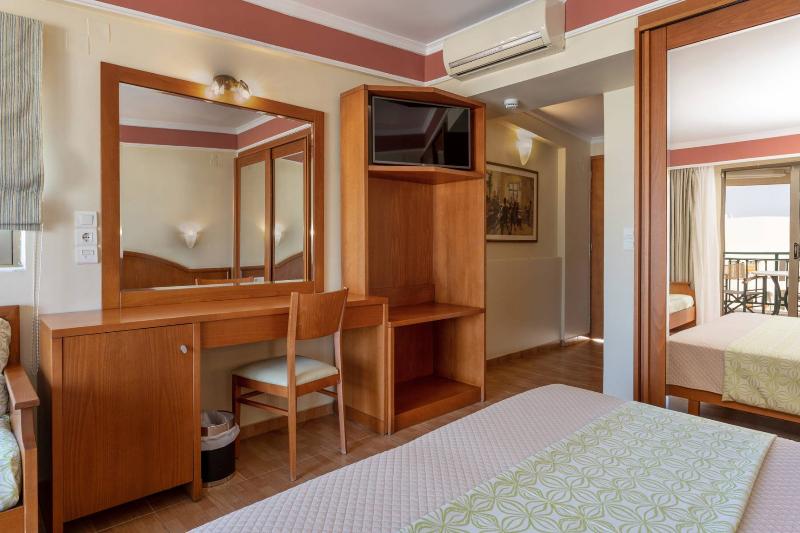 اتاق استاندارد با چشم‌انداز دریا, Hydramis Palace Beach Resort
