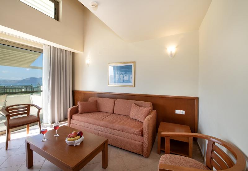 اتاق خانوادگی, Hydramis Palace Beach Resort