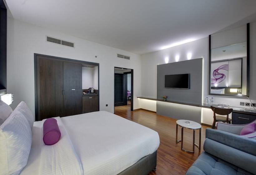 Люкс, Howard Johnson Plaza By Wyndham Dubai Deira