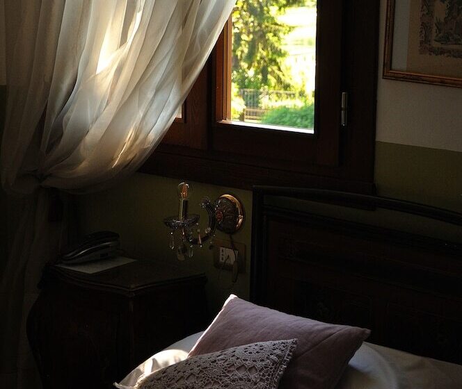 Трехместный Номер Классика, Relais Alcova Del Doge
