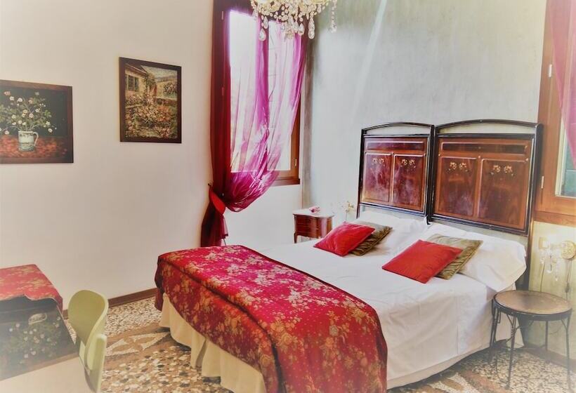 Трехместный Номер Классика, Relais Alcova Del Doge