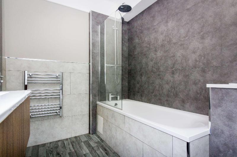 Quarto Estandar, The Yorkshire