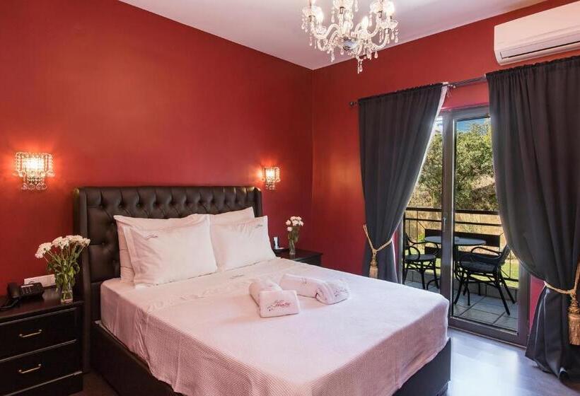 Номер Премиум, Theatro Hotel Odysseon
