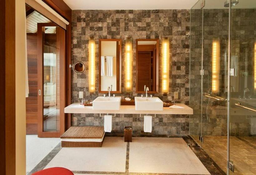 ویلای 1 خوابه, Villa Nautica at Paradise Island