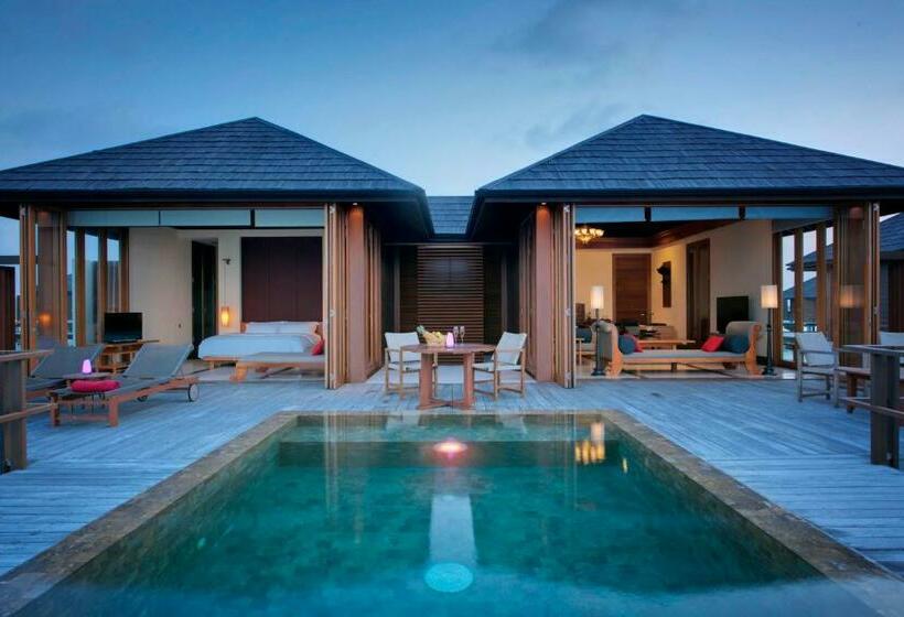 سوئیت با وان آب گرم, Villa Nautica at Paradise Island