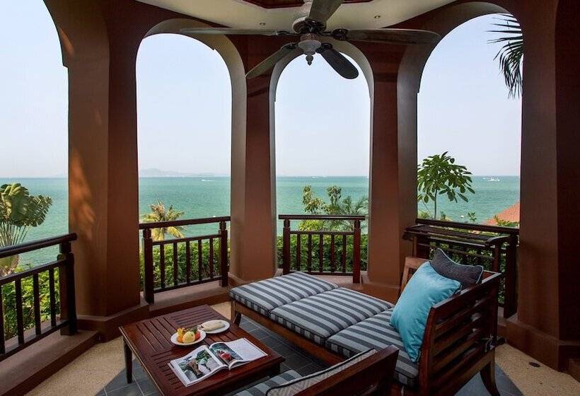 Клубный люкс с видом на море, Intercontinental Pattaya Resort, An Ihg