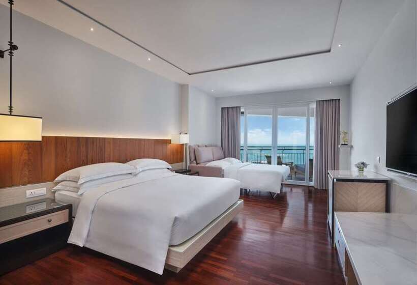 اتاق پرمیوم, Millennium Hilton Bangkok