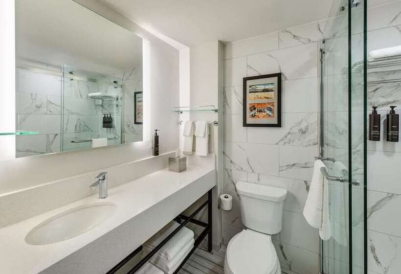 اتاق پرمیوم, Millennium Hilton Bangkok