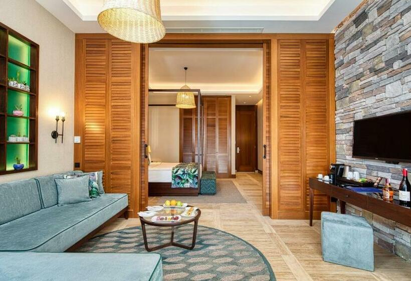 Deluxe Suite, Kaya Palazzo Golf Resort