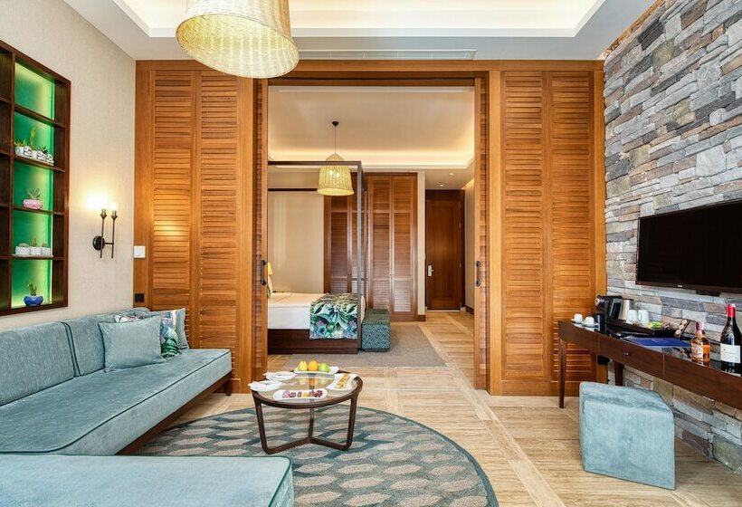Deluxe Suite, Kaya Palazzo Golf Resort
