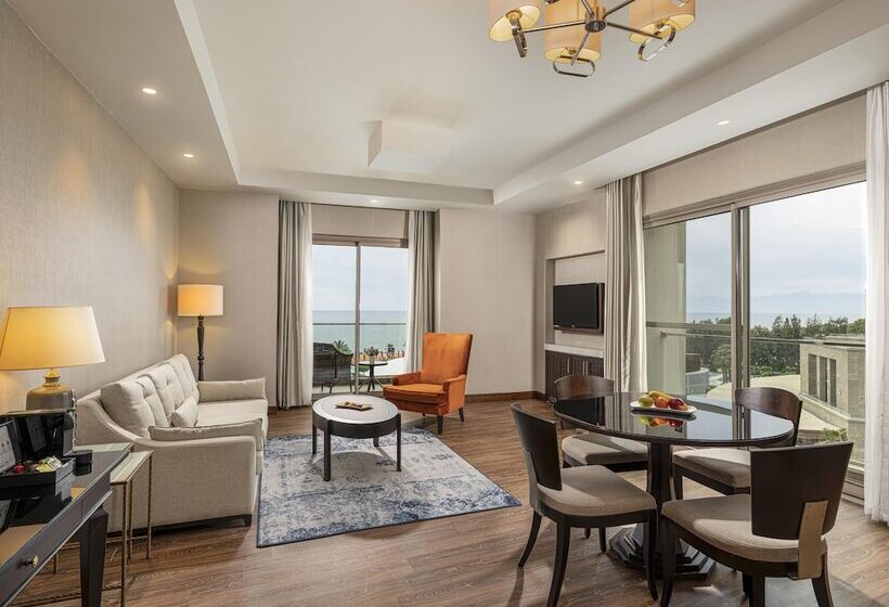 Suite Sea View, Kaya Palazzo Golf Resort