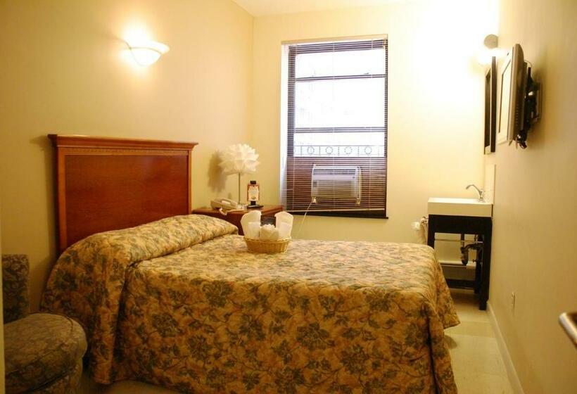 اتاق استاندارد با سرویس بهداشتی مشترک, Americana Inn