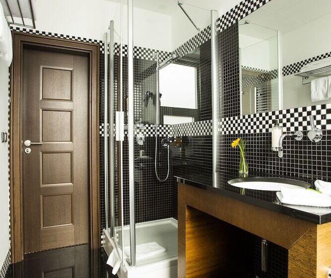 اتاق استاندارد, Art Hotel William