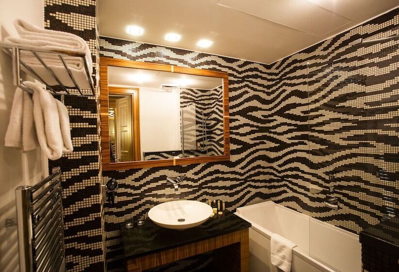 اتاق کلاس بیزنس, Art Hotel William