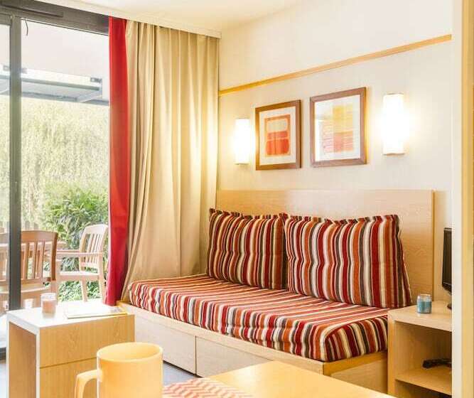 Студио Стандарт с Террасой, Pierre & Vacances Le Moulin Des Cordeliers