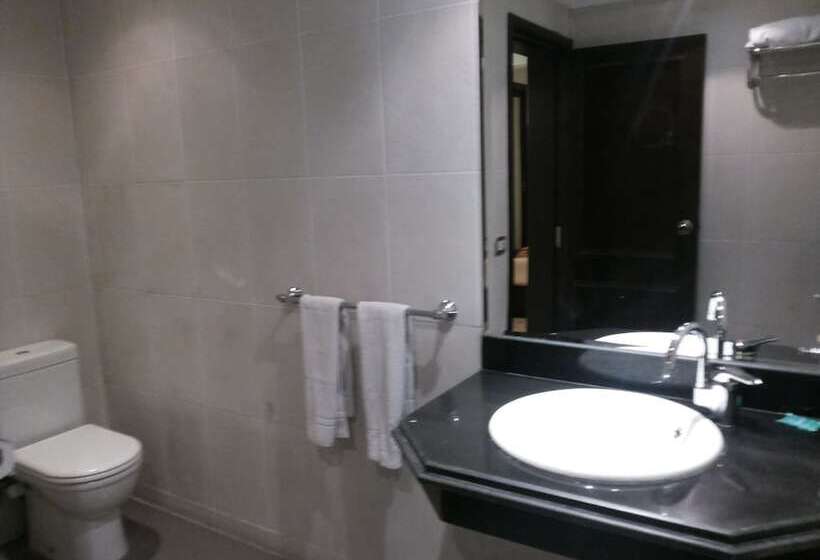 اتاق استاندارد, Swiss Inn Hotel Mohandeseen