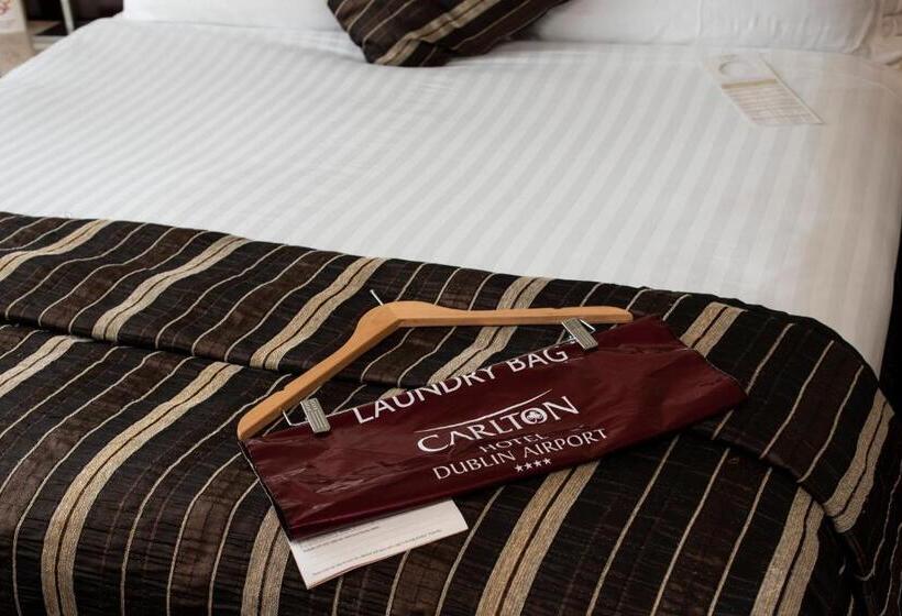 سوئیت با بالکن, Carlton Hotel Dublin Airport