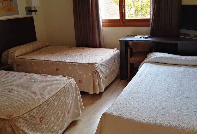 Quarto Triplo Estandar, Tudancaaranda Aranda II