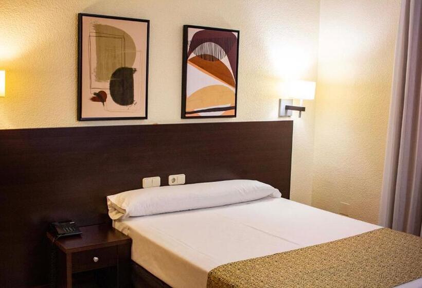 Quarto Estandar Individual, Tudancaaranda Aranda II