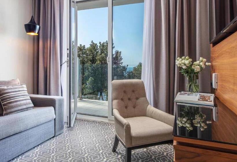 Deluxe Suite Sea View, Royal Ariston