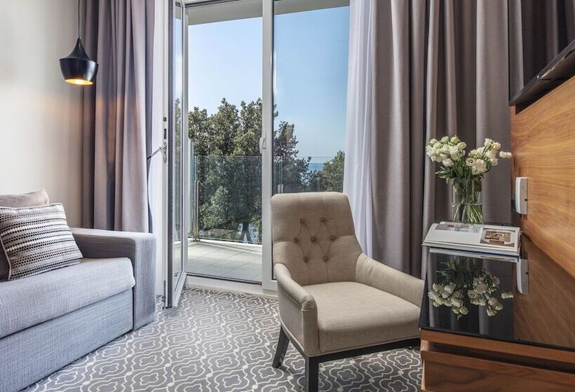 Deluxe Suite Sea View, Royal Ariston