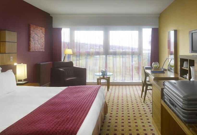 اتاق استاندارد با تخت‌های تاشو, Radisson Blu Hotel & Spa, Little Island Cork