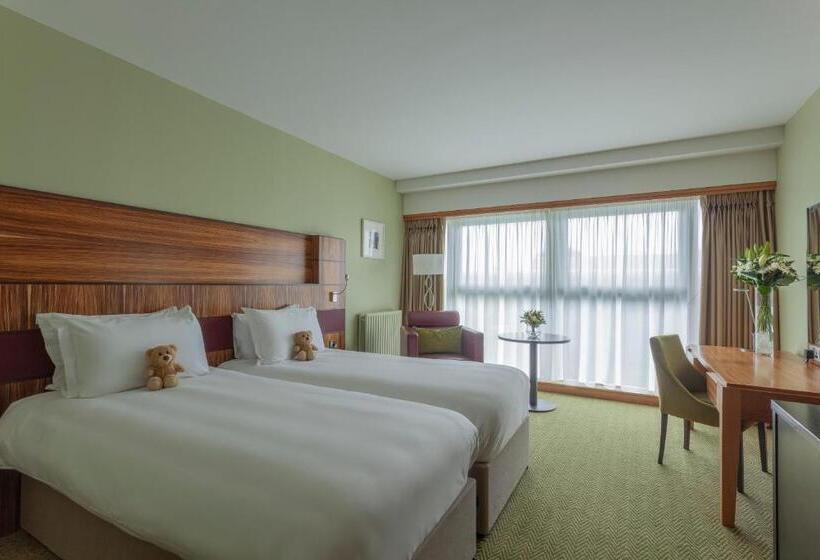 اتاق استاندارد با تخت‌های تاشو, Radisson Blu Hotel & Spa, Little Island Cork
