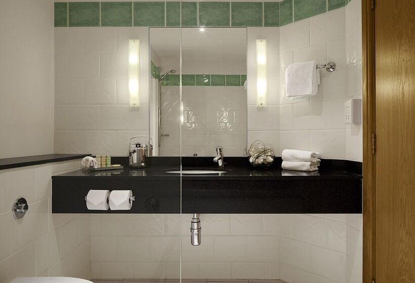 اتاق پرمیوم, Radisson Blu Hotel & Spa, Little Island Cork