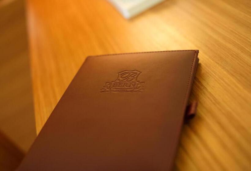 اتاق استاندارد یک نفره, Bern Boutique