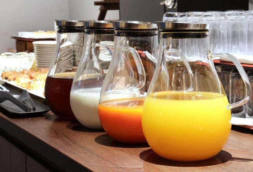 스탠다드 트리플 룸, En Hotel Hiroshima