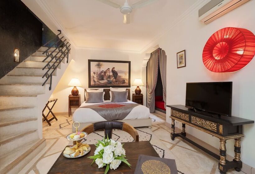 سوییت جونیور, Riad Alma