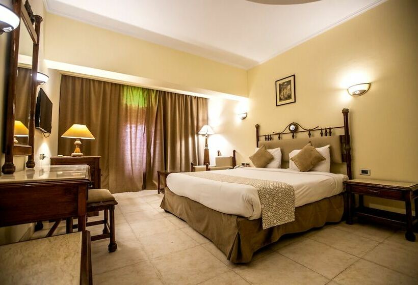 سوییت جونیور با چشم‌انداز دریا, Sunny Days Palma de Mirette Resort & Spa