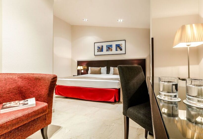 اتاق استاندارد, Exe Suites 33