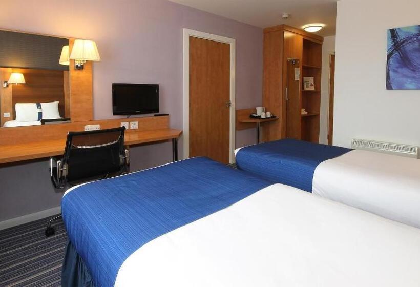 Номер Стандарт, Holiday Inn Express Nuneaton, An Ihg