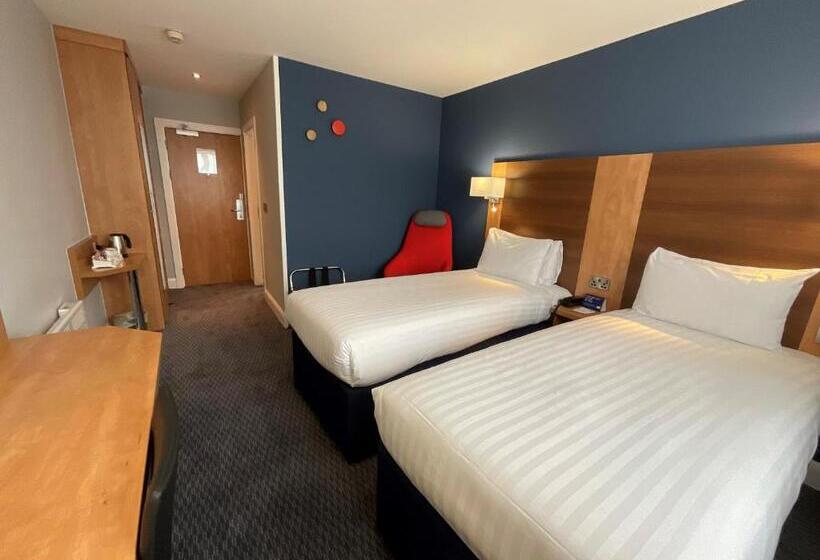 Номер Superior, Holiday Inn Express Nuneaton, An Ihg