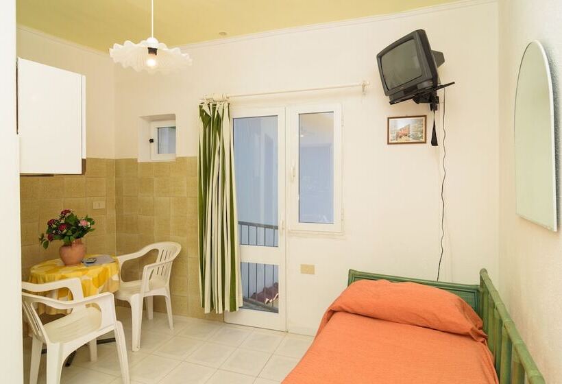 اتاق استاندارد یک نفره, Villa Fiorentina