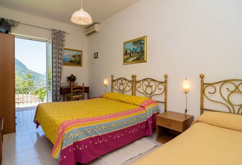 اتاق استاندارد چهار تخته, Villa Fiorentina