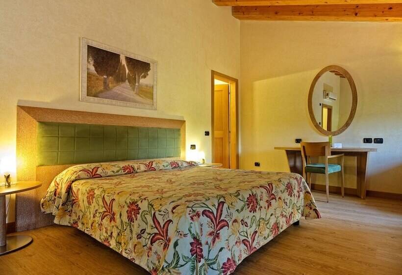 سوییت, Active Hotel Paradiso